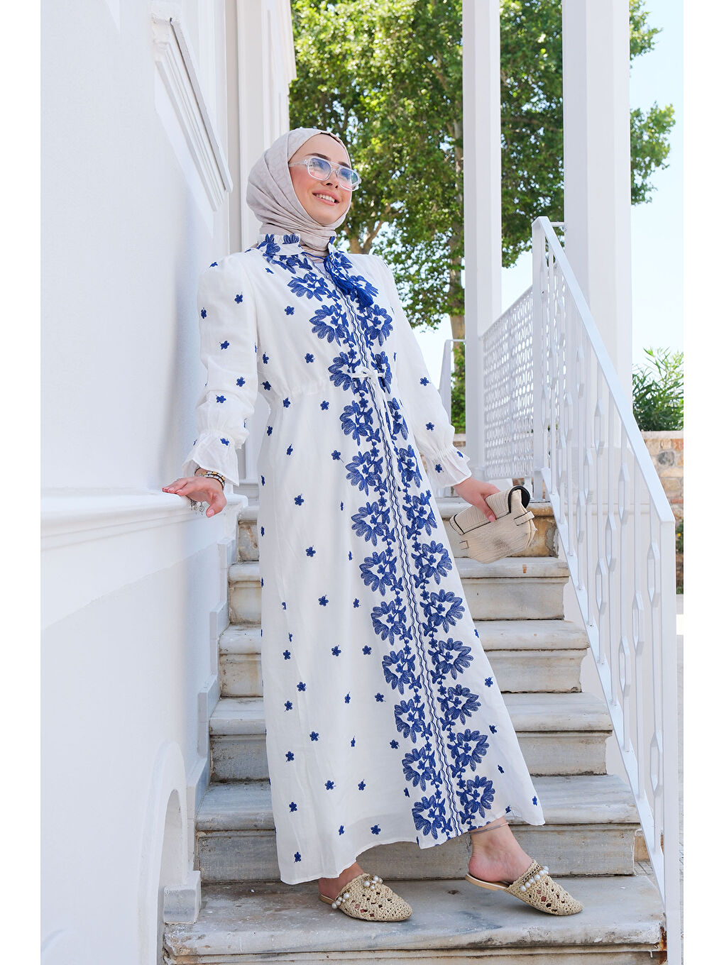 Çiçek Nakış Detay Elbise Mavi-1