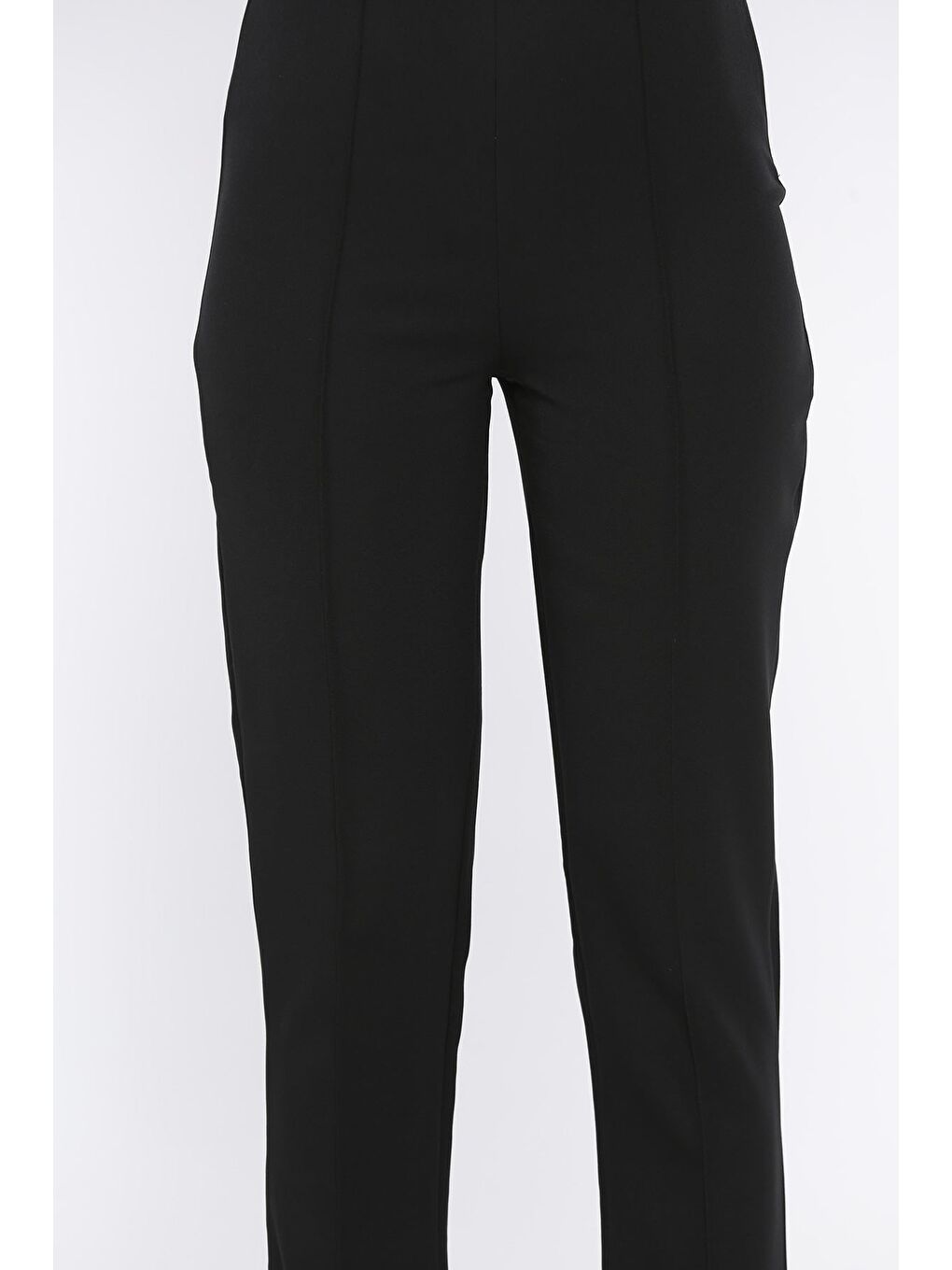 Siyah Ön Çimalı Bel Lastikli Kadın Dar Paça Pantolon-3