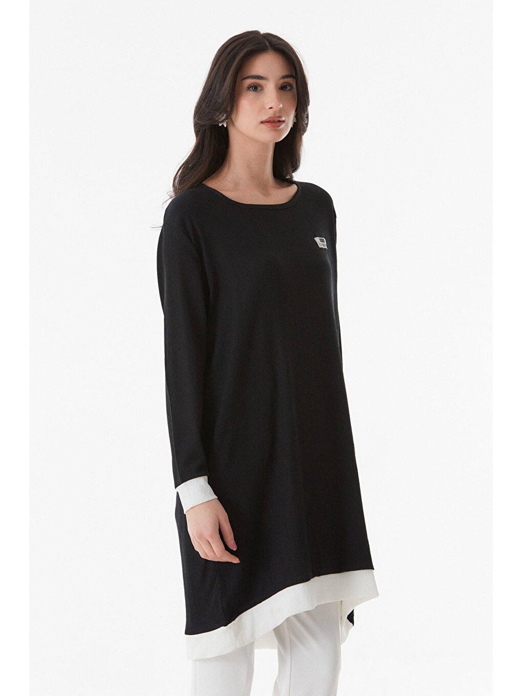 Siyah Bürümcük Kumaş Tunik-3