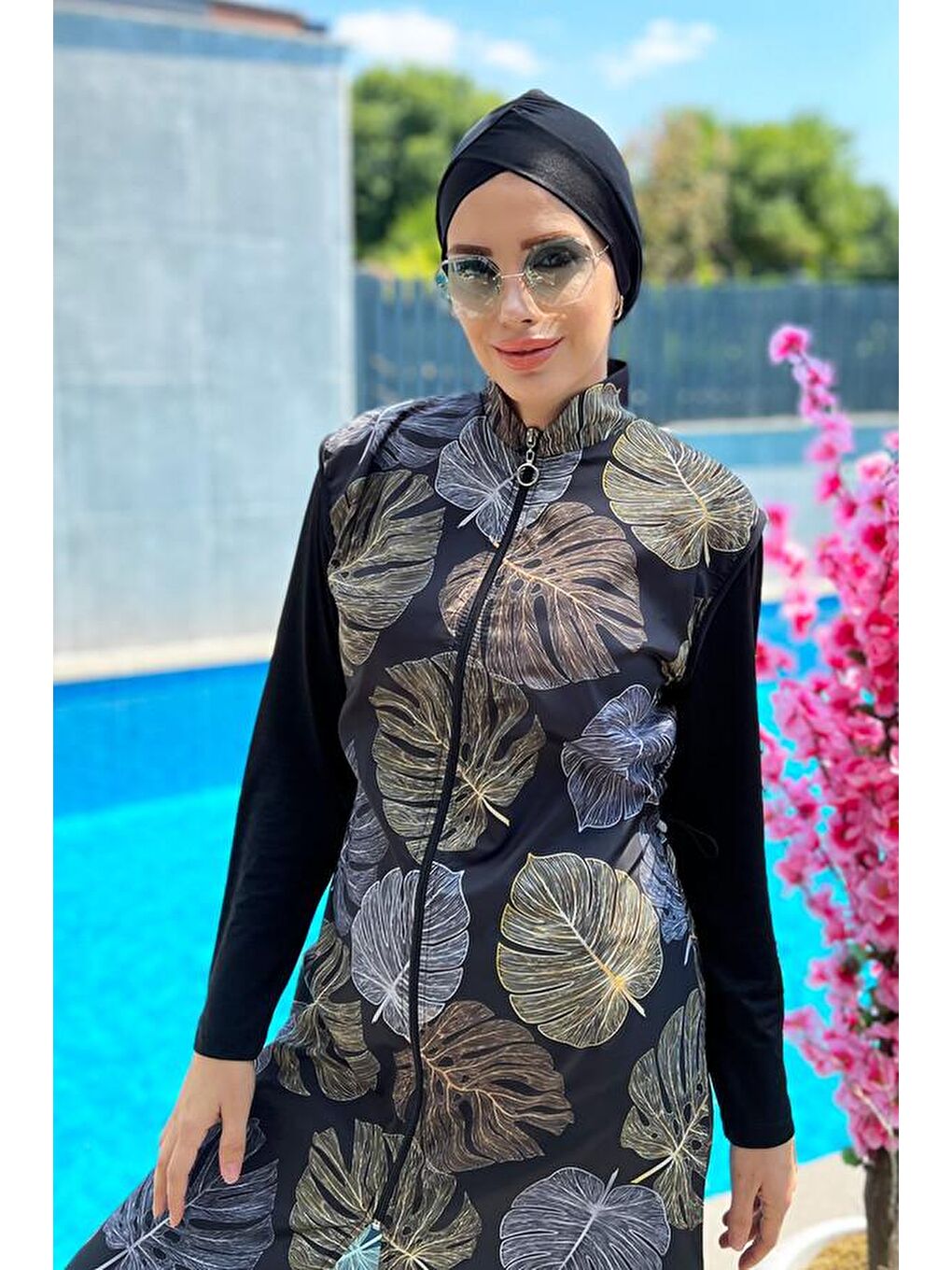 Siyah Tam Kapalı Mayo R4403 Semra-3