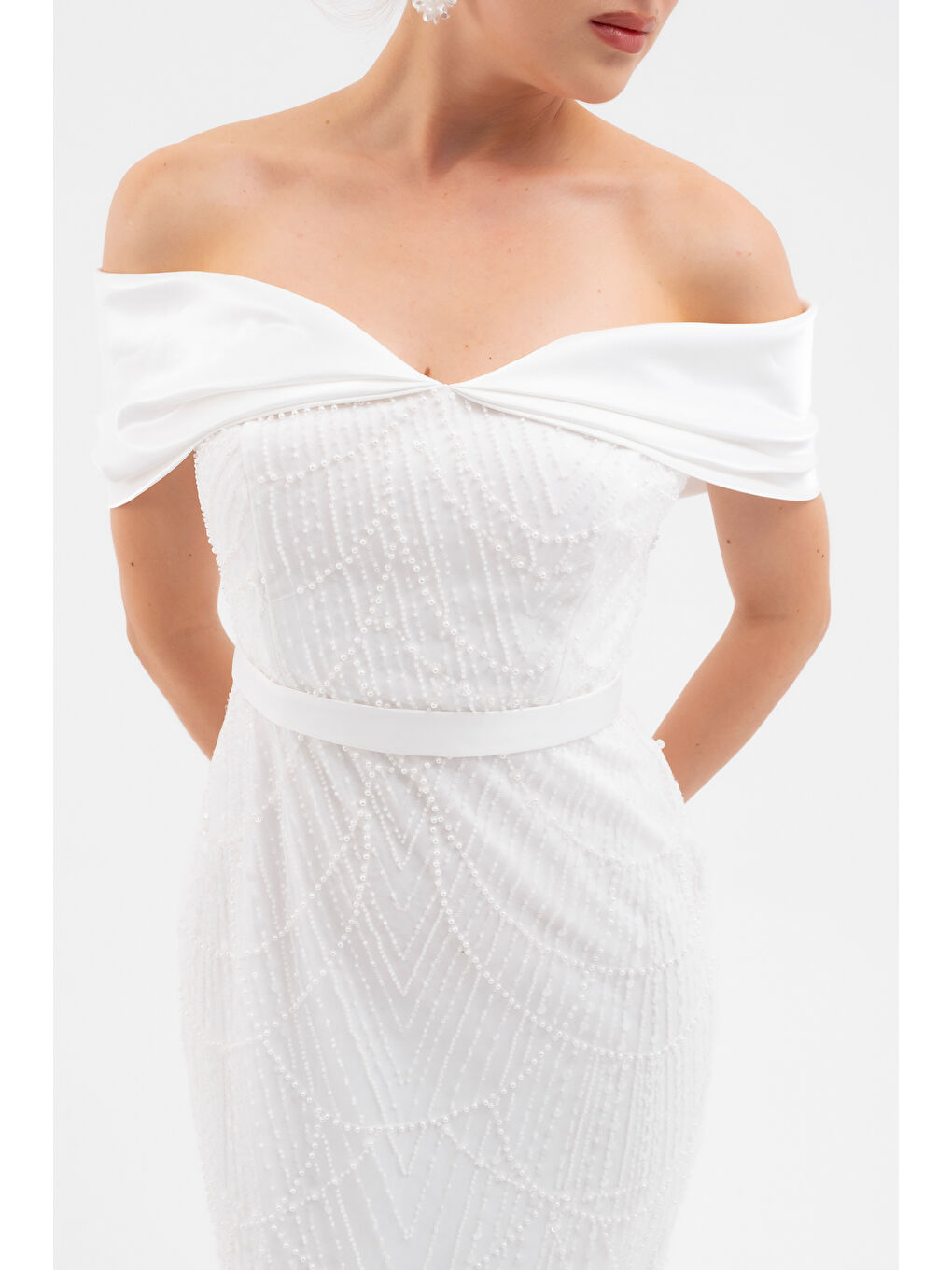 Kadın Beyaz Kayık Yaka Midi Boncuklu Abiye Elbise-4