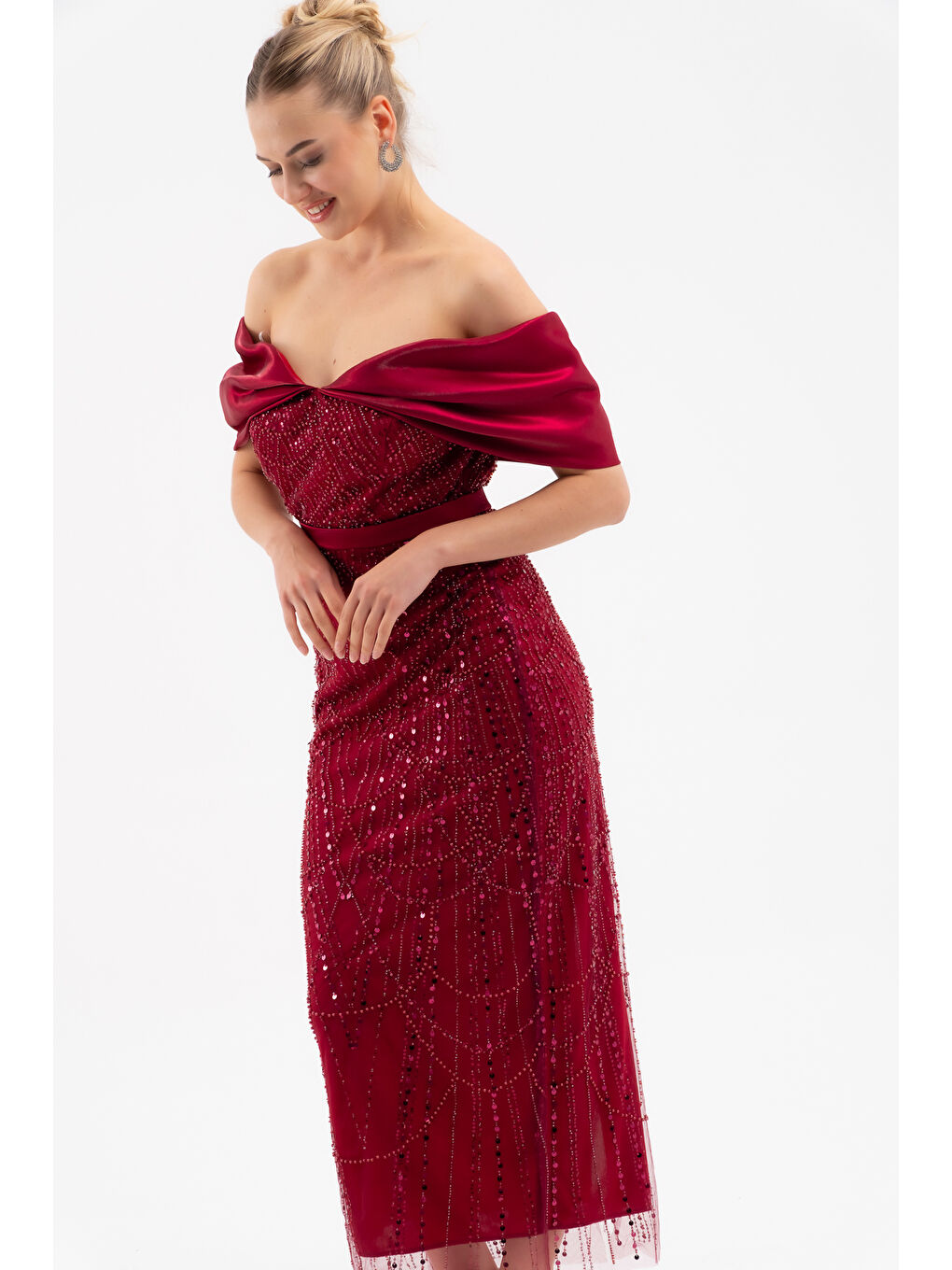 Kadın Bordo Kayık Yaka Midi Boncuklu Abiye Elbise-2