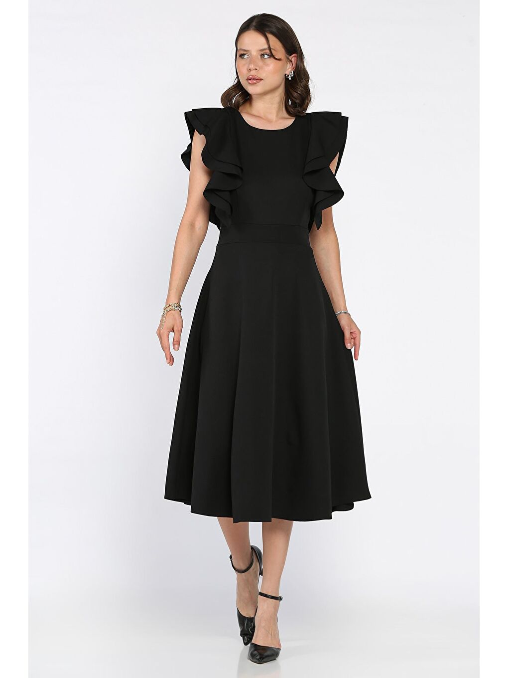 Siyah Fırfırlı Sıfır Kol Kiloş Elbise