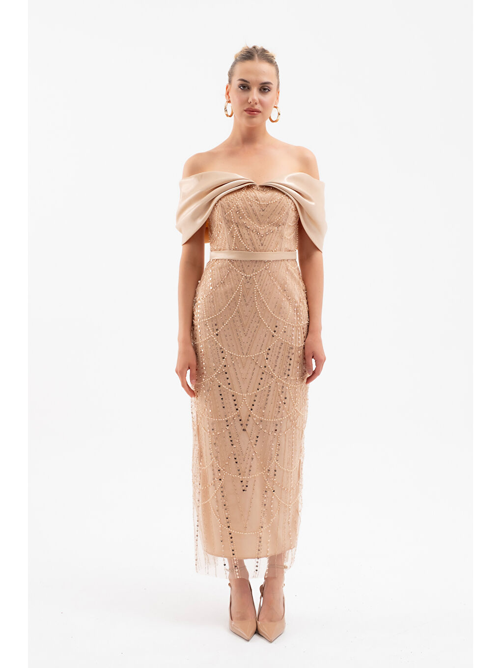Kadın Bej Kayık Yaka Midi Boncuklu Abiye Elbise