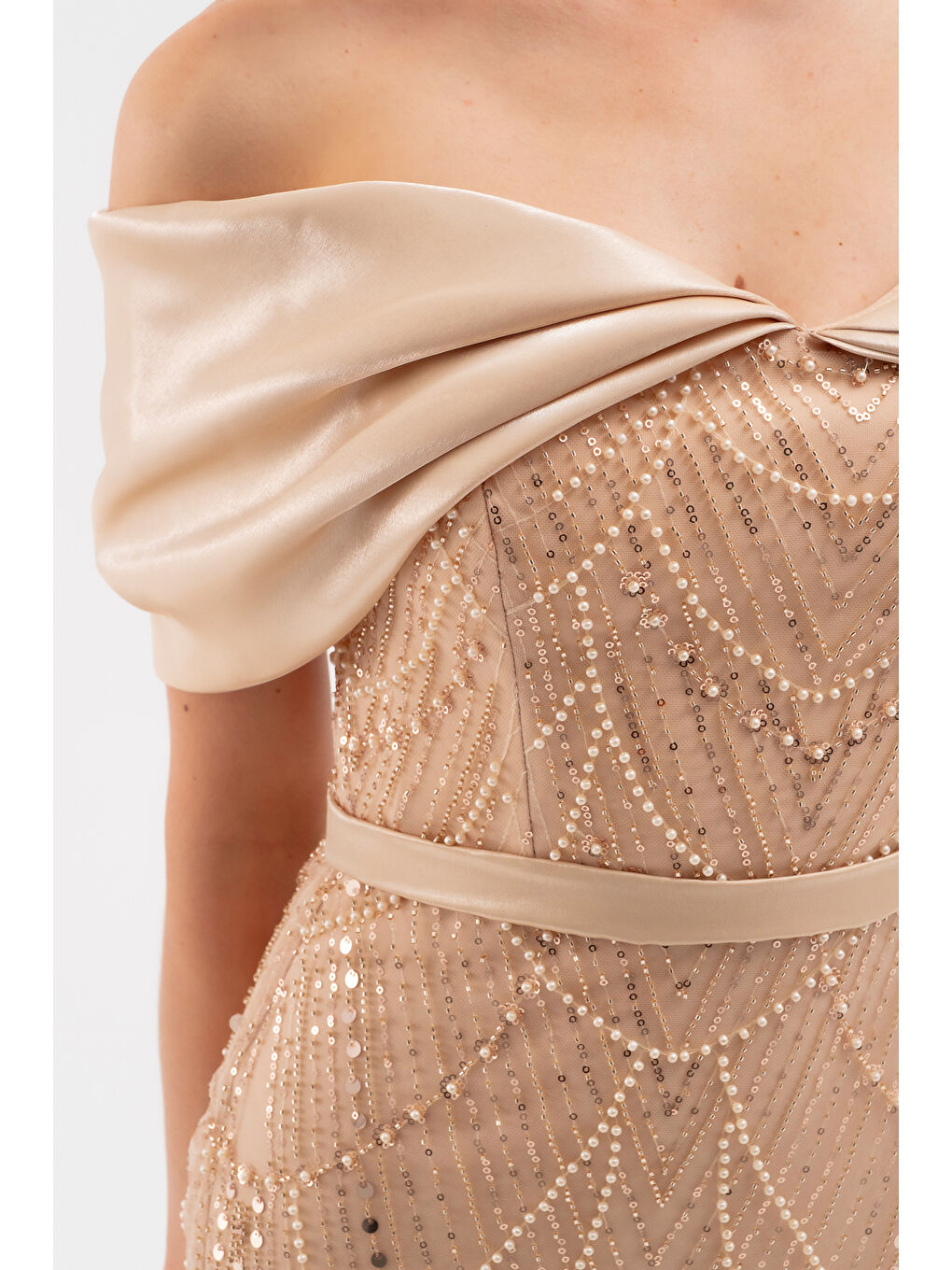Kadın Bej Kayık Yaka Midi Boncuklu Abiye Elbise-3