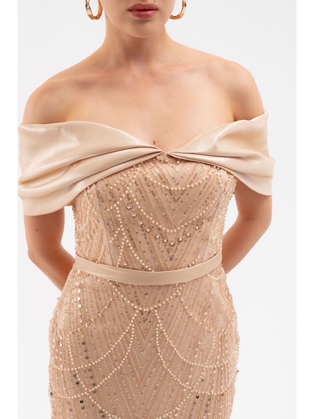 Kadın Bej Kayık Yaka Midi Boncuklu Abiye Elbise-4