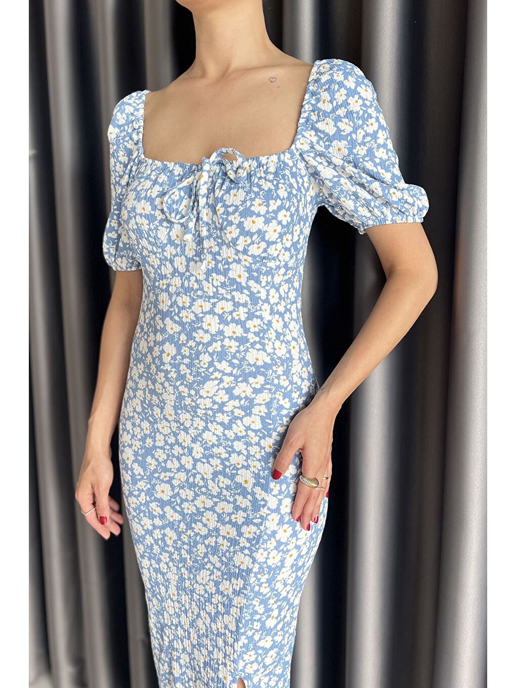 Mavi Yırtmaçlı Balon Kol Kadın Desenli Elbise-3