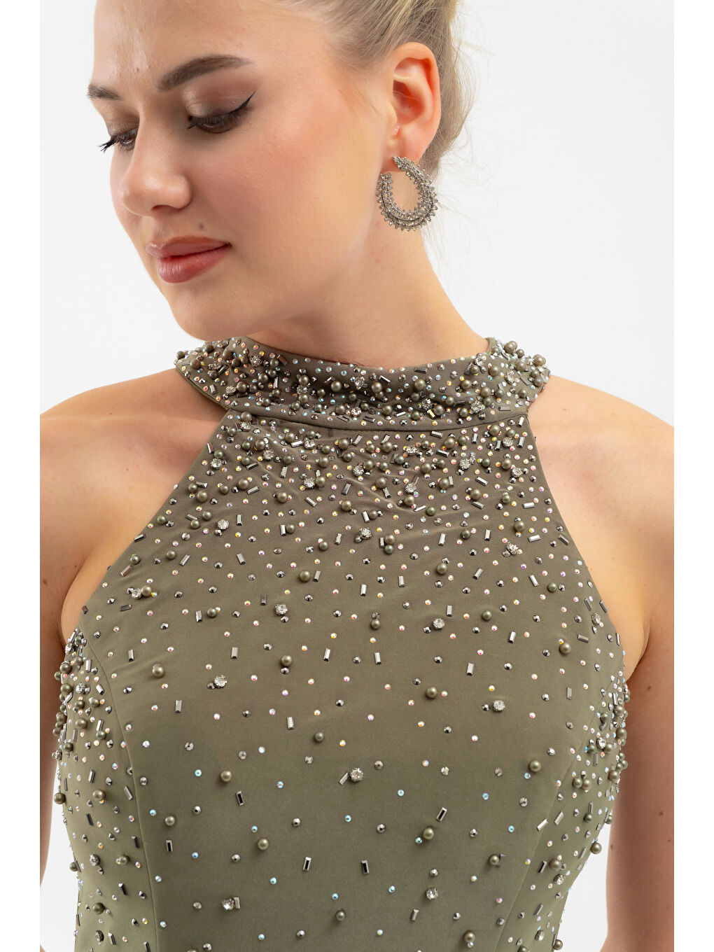 Kadın Haki Halter Yaka Taşlı Uzun Abiye Elbise-3