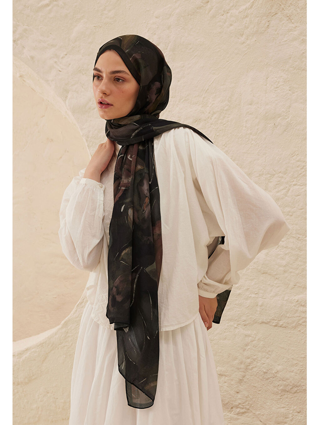 Pembe Dark Garden Desen Rami Şal Gülkurusu-2