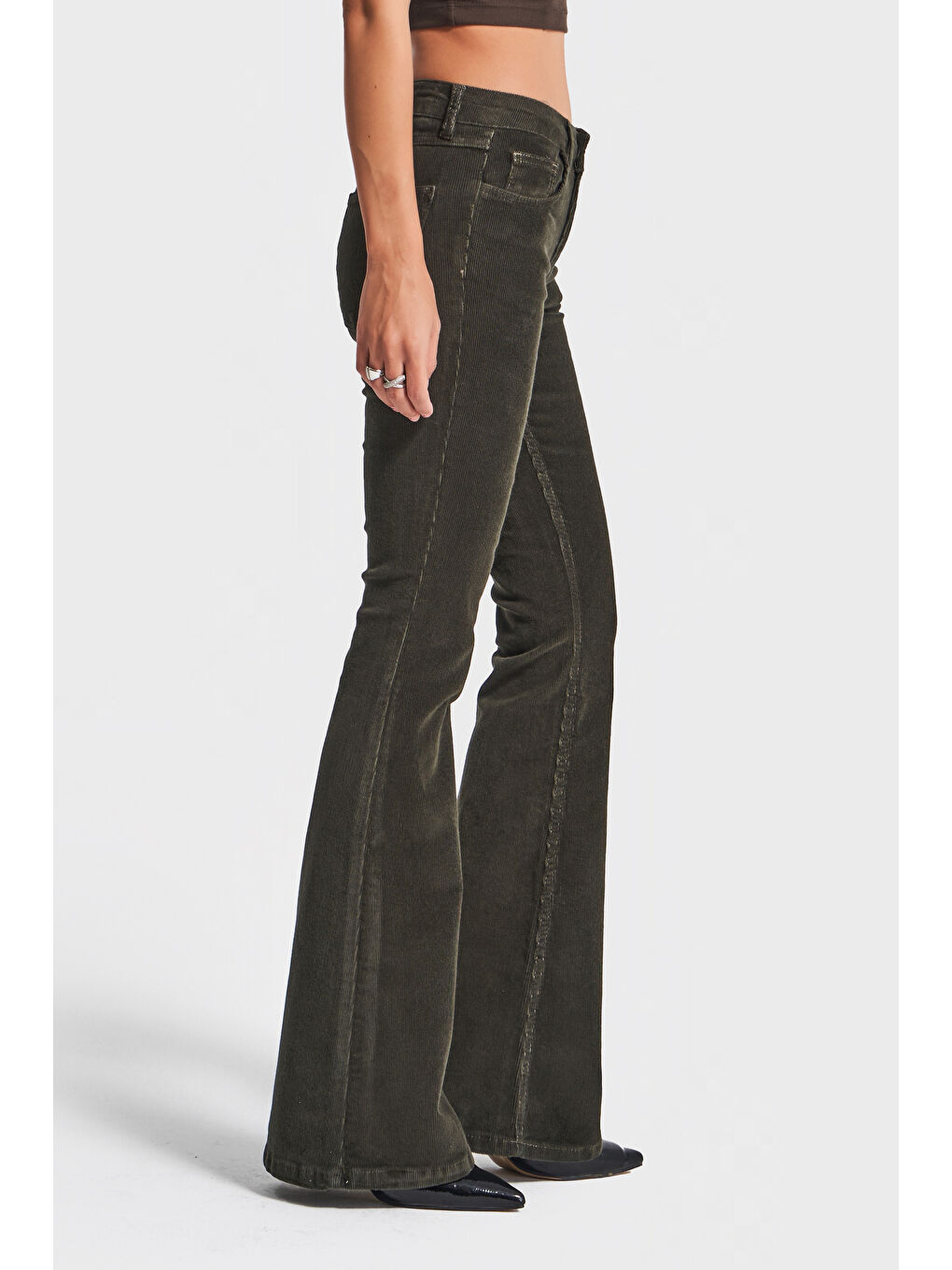 Kadın Haki Renk 26w5-15 Low Waist Flare Fit İnce Fitilli Velvet Kadife Kumaş Pantolon-4