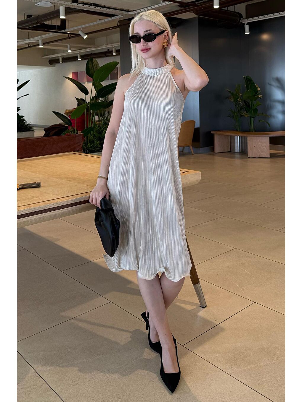 Bej Taş Rengi Halter Yaka Kadın Elbise Mg2351-1