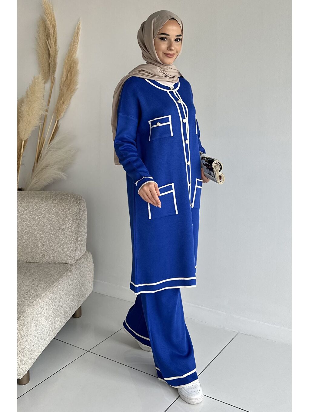 Mavi Ön Düğmeli Tesettür Triko Hırka Bel Lastikli Pantolon İkili Takım-3