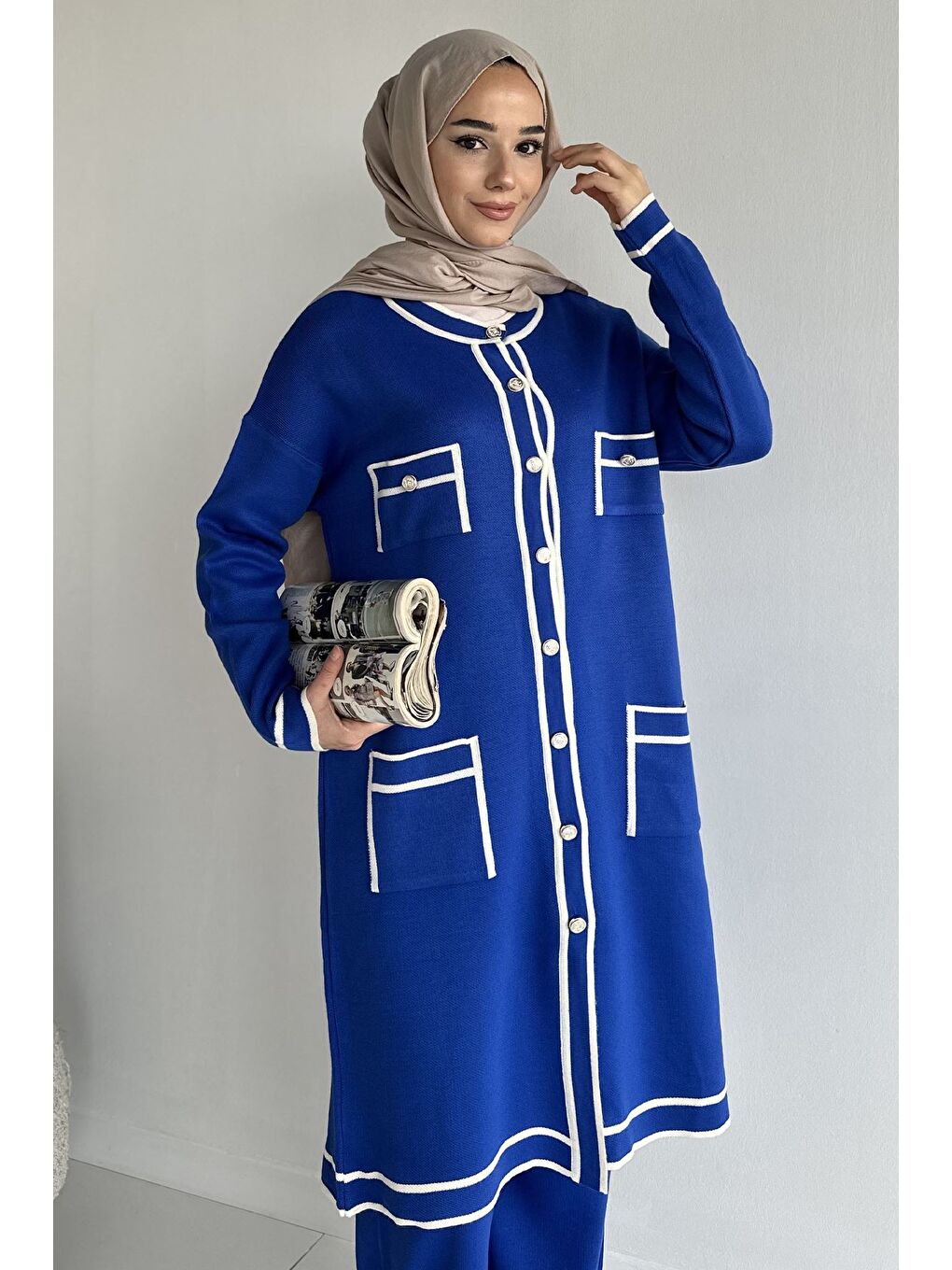 Mavi Ön Düğmeli Tesettür Triko Hırka Bel Lastikli Pantolon İkili Takım-5