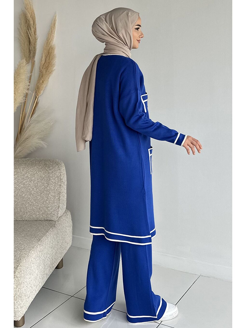 Mavi Ön Düğmeli Tesettür Triko Hırka Bel Lastikli Pantolon İkili Takım-6