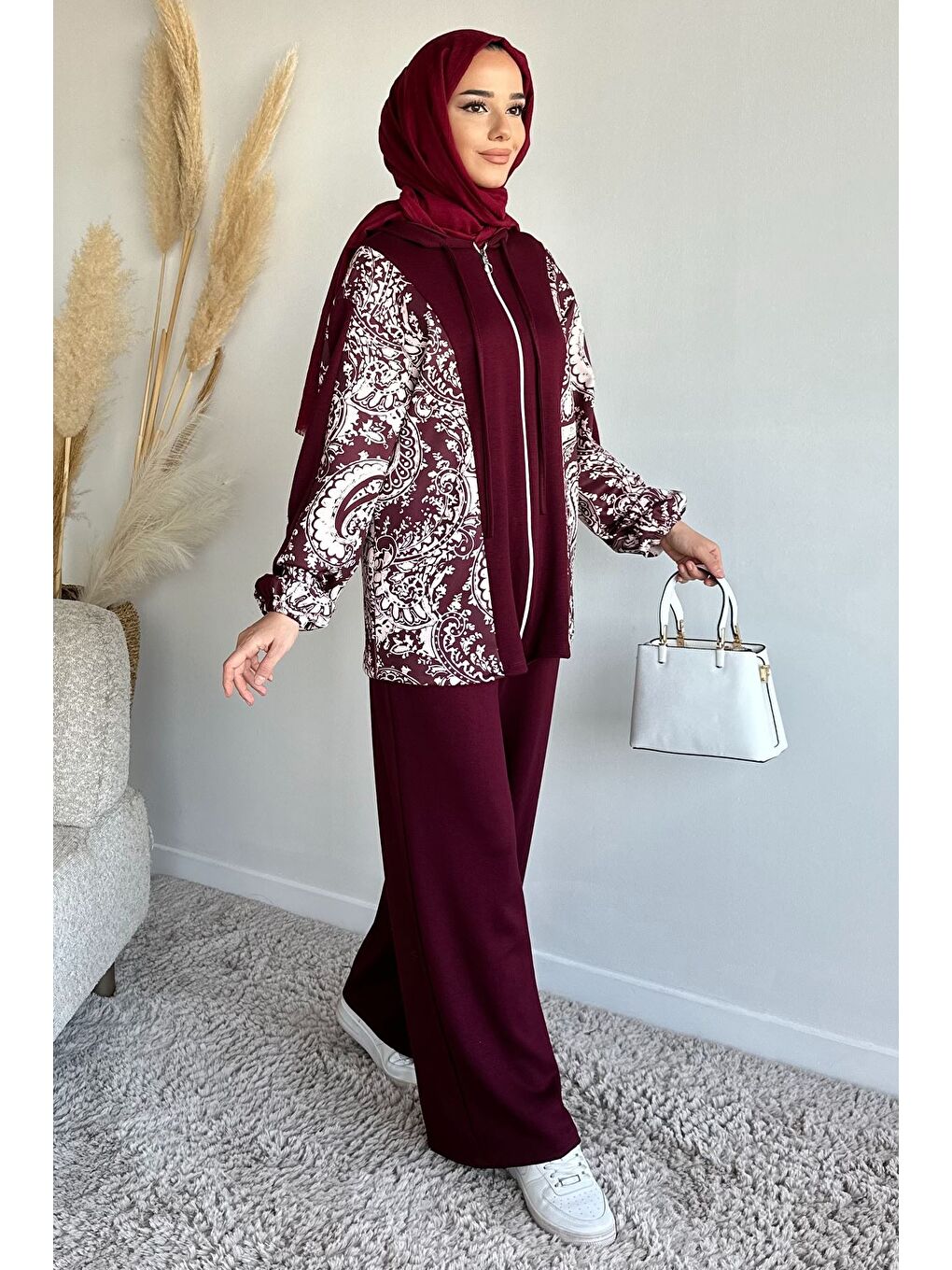 Bordo Dijital Baskılı Kapüşonlu Tunik Bel Lastikli Pantolon Tesettür İkili Takım-1