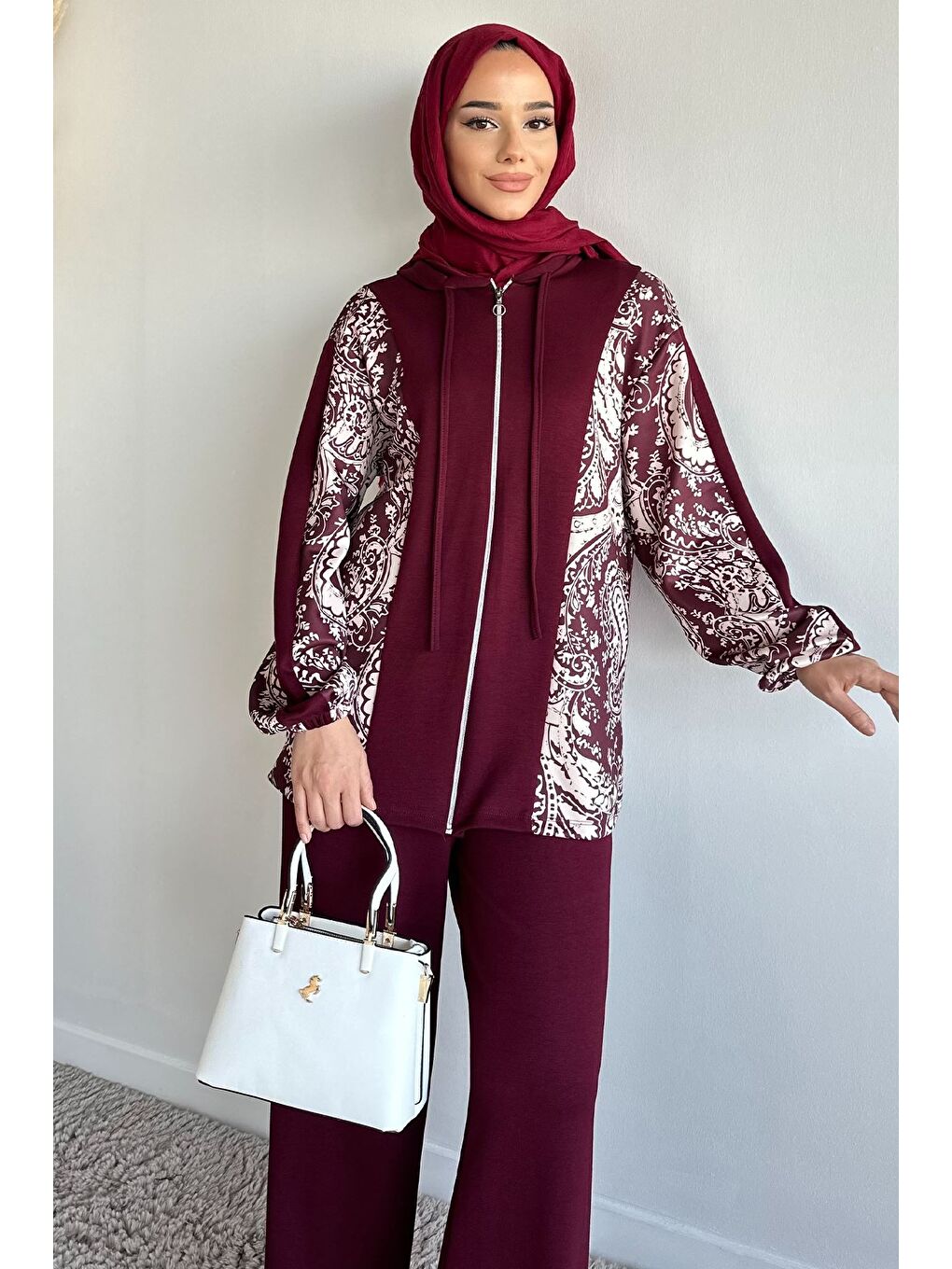 Bordo Dijital Baskılı Kapüşonlu Tunik Bel Lastikli Pantolon Tesettür İkili Takım-2