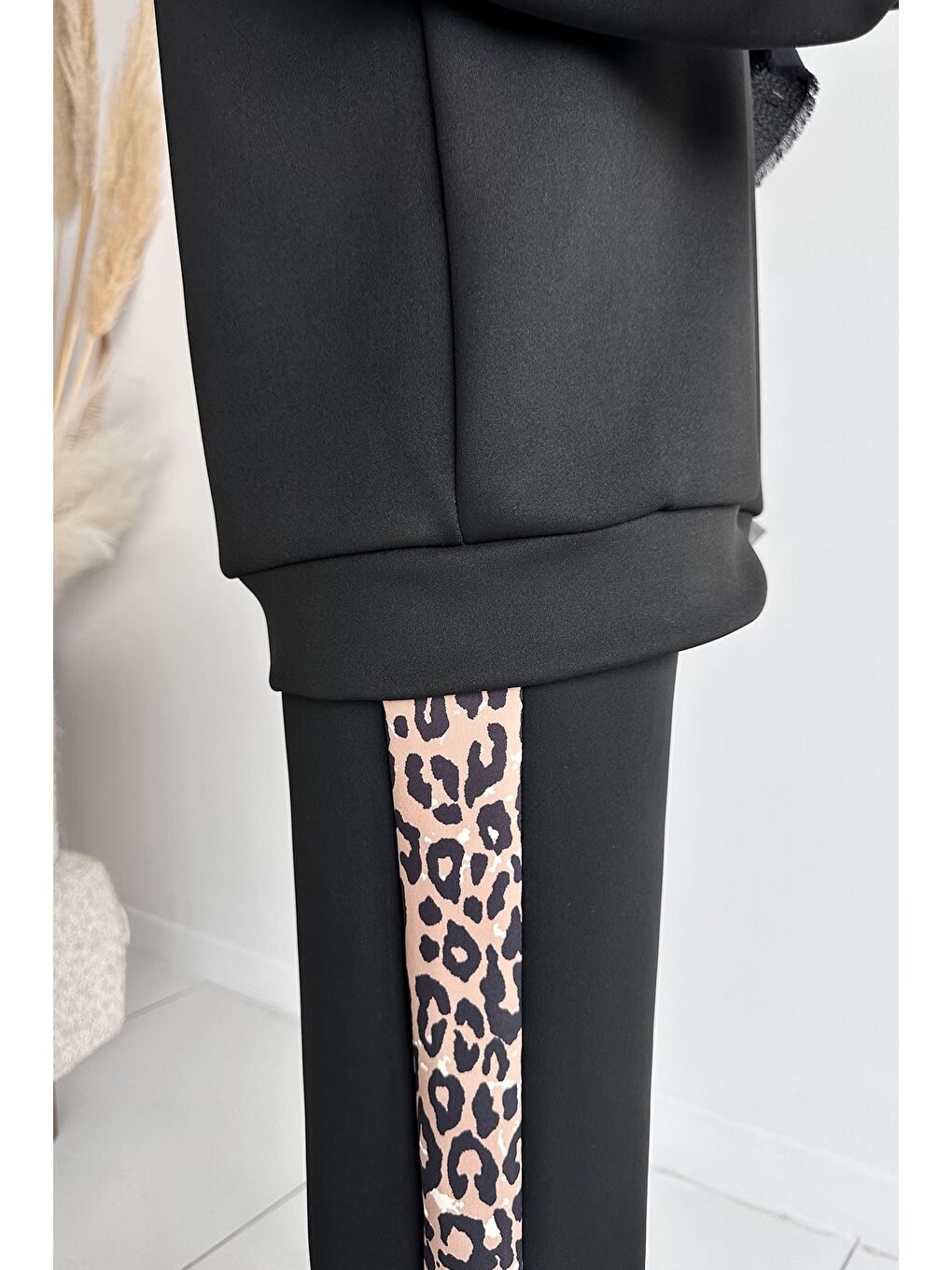 Siyah Leopar Desenli Kadın Tesettür Tunik Pantolon İkili Takım-11