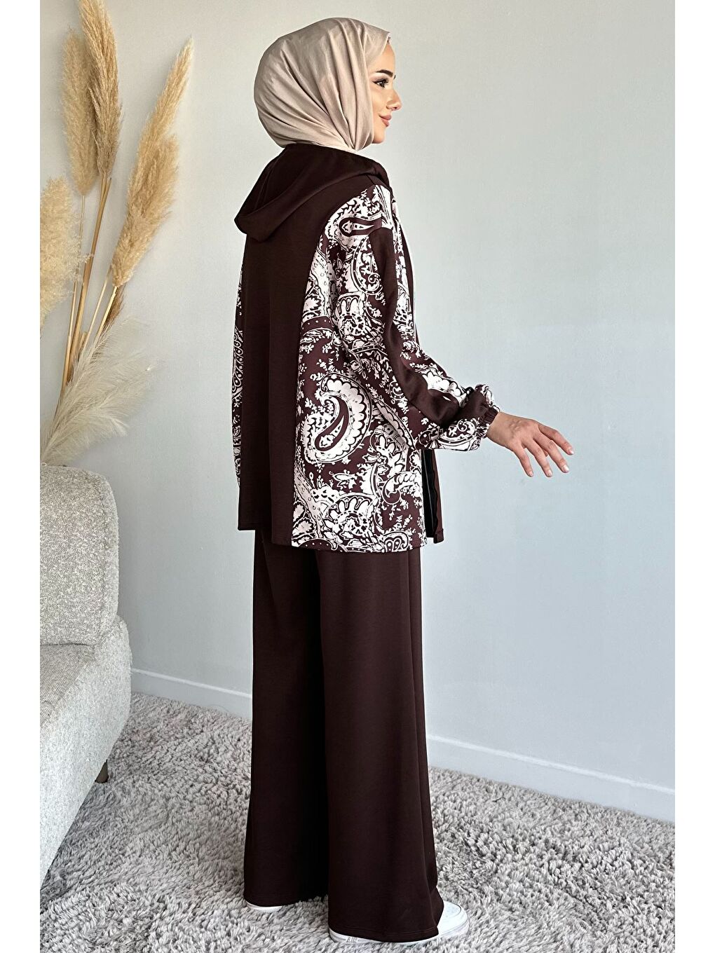 Kahverengi Dijital Baskılı Kapüşonlu Tunik Bel Lastikli Pantolon Tesettür İkili Takım-4