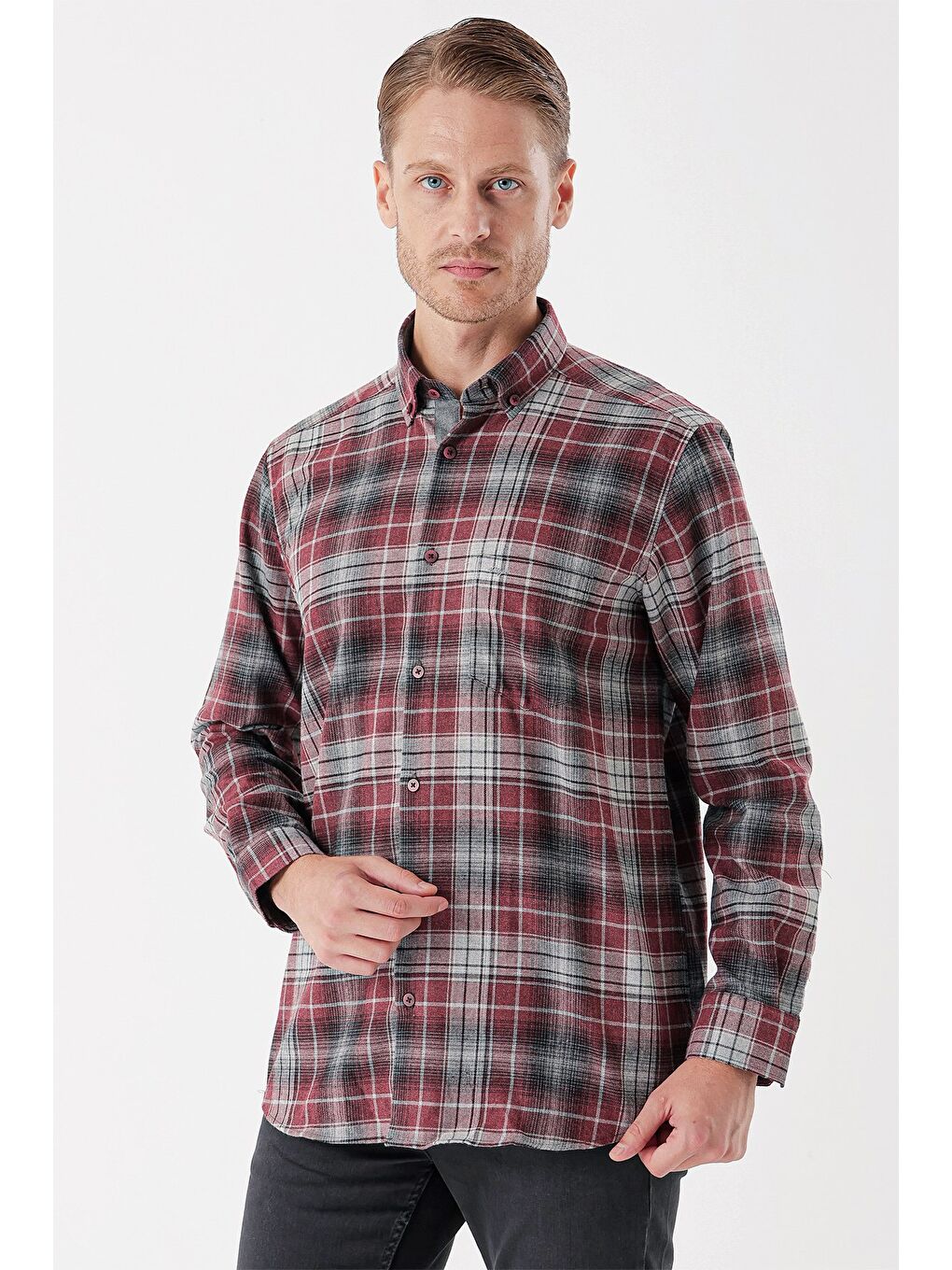 Bordo Uzun Kollu Ekoseli Gabardin Sert Yaka Cepli Garnili Casual Comfort Fit Gömlek 1004235112