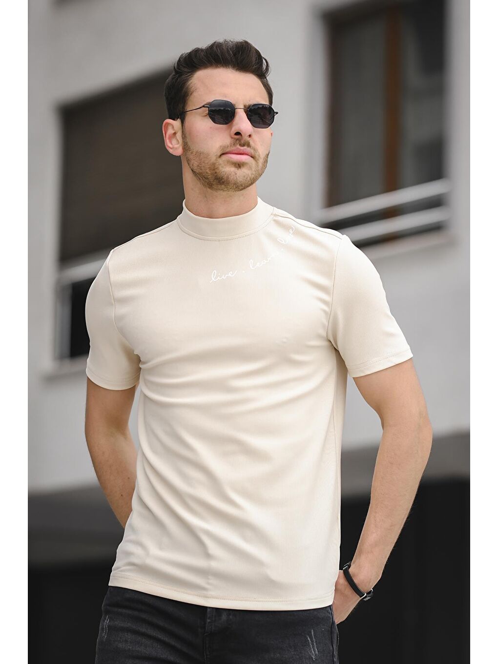 Bej Slim Fit Elastanlı Baskılı Yarım Balıkçı Boğazlı Erkek Tişört-2