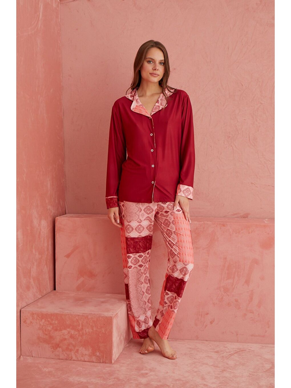 Kırmızı Bordo Batik Desenli Önden Düğmeli Uzun Kollu Örme Pijama Takımı 1182-2-1