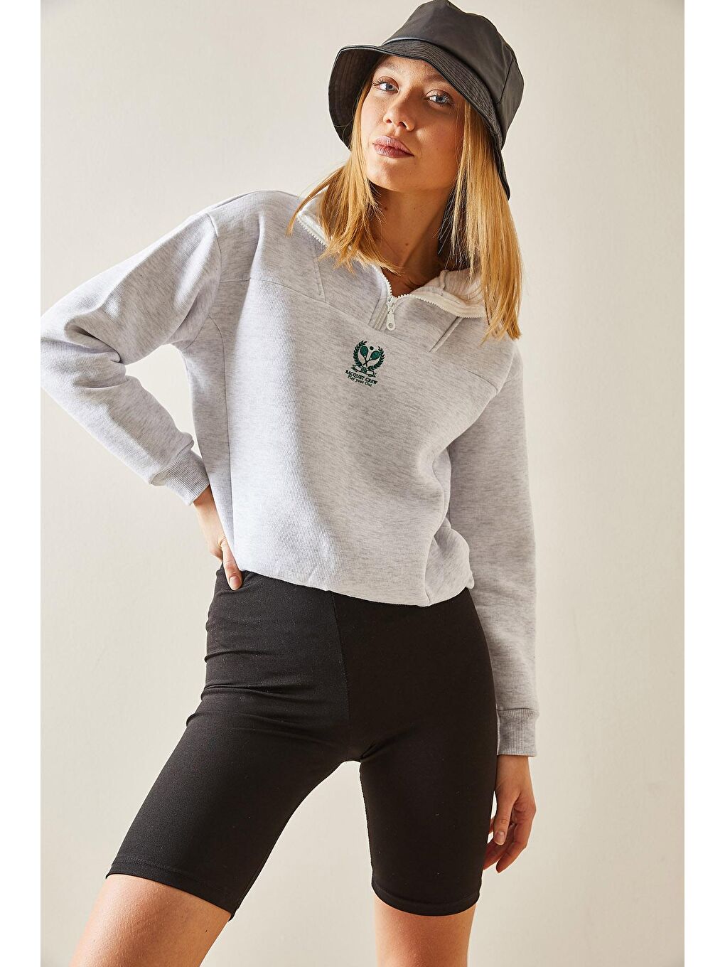 Gri Dik Yaka Fermuarlı & Şardonlu Sweatshirt 4KXK8-47859-03