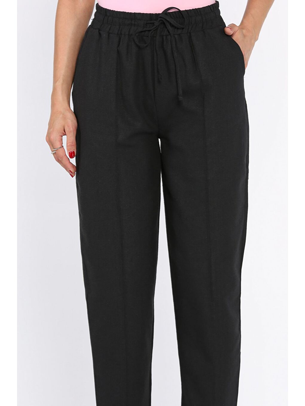 Siyah Kadın Bel Bağlamalı Ön Çimalı Havuç Pantolon-3