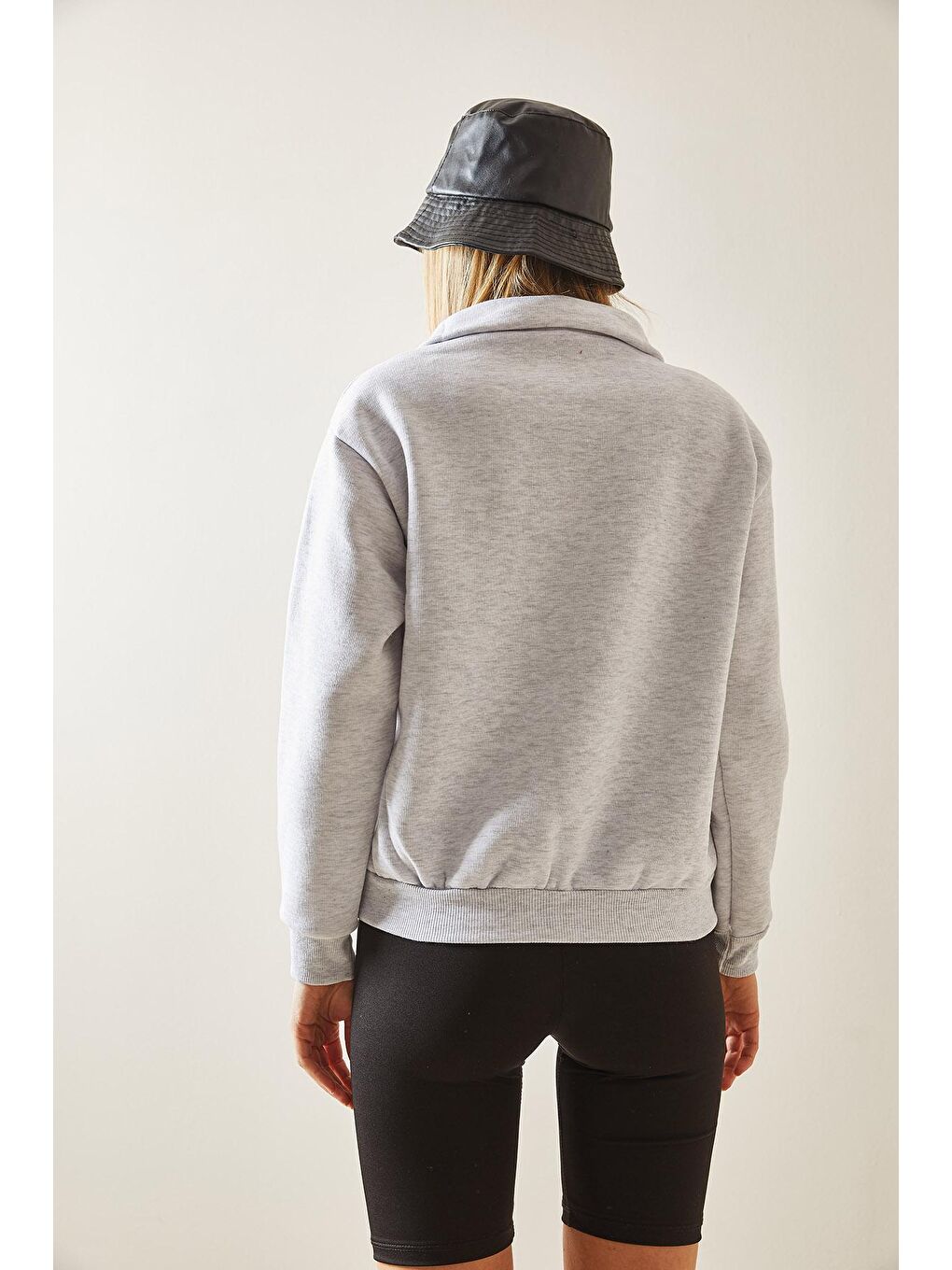 Gri Dik Yaka Fermuarlı & Şardonlu Sweatshirt 4KXK8-47859-03-3