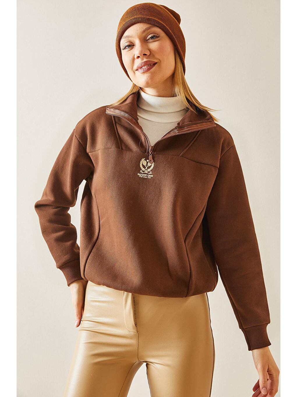 Kahverengi Dik Yaka Fermuarlı & Şardonlu Sweatshirt 4KXK8-47859-18-1