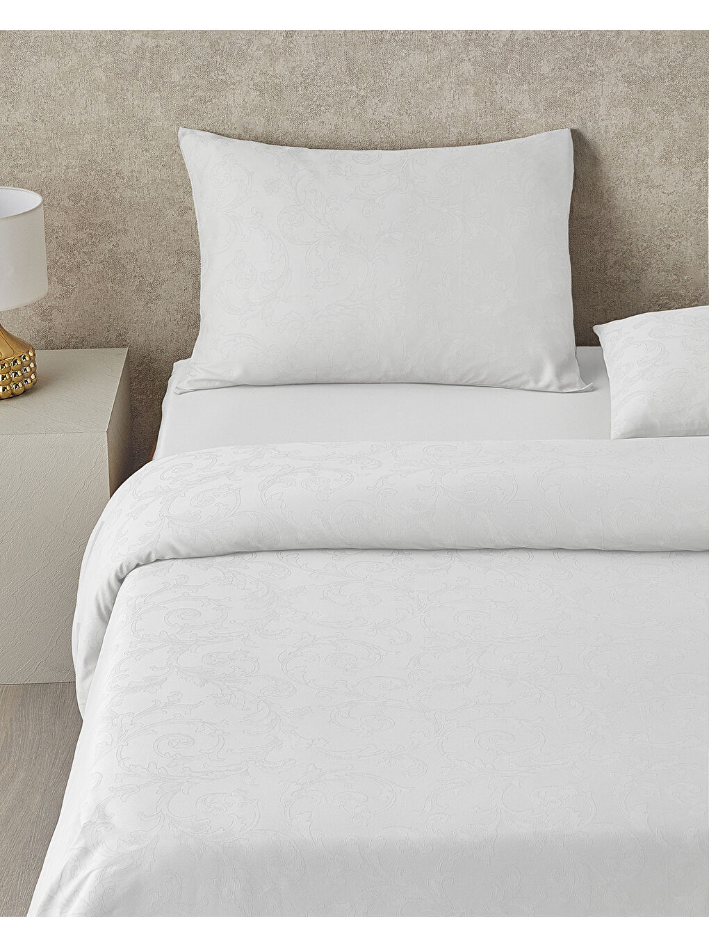 Royal Scroll Jakarlı Pamuk Saten Çift Kişilik Nevresim Takımı 200x220 cm Beyaz-1
