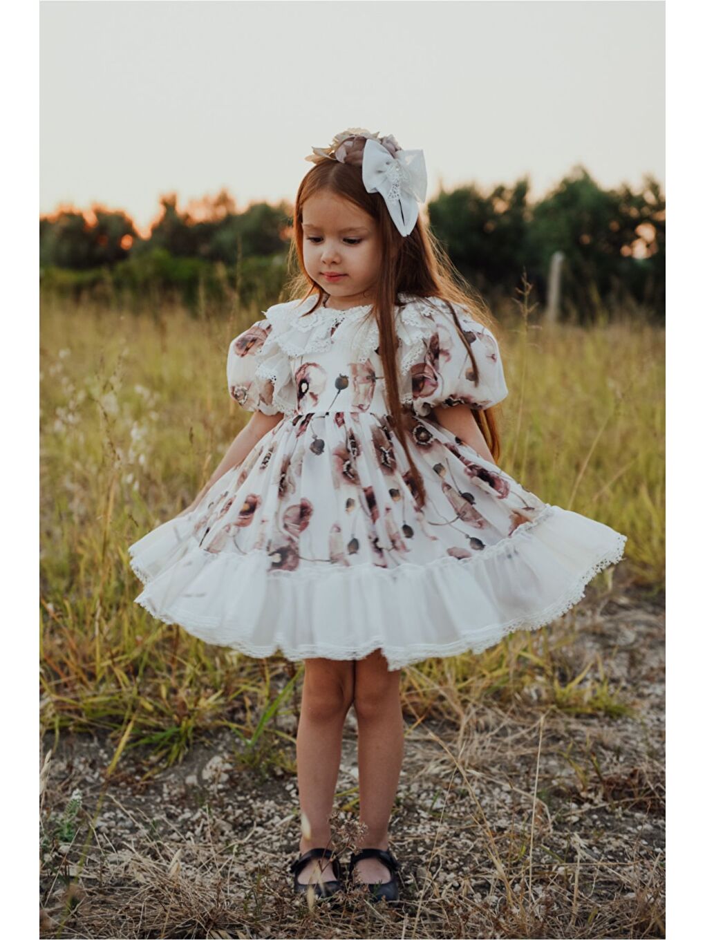 Kahverengi Kız Çocuk Elbise Taç Aksesuarlı-5