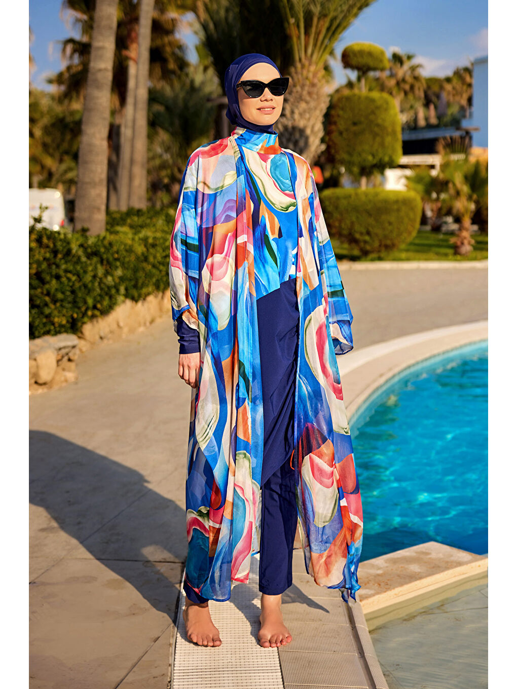 Siyah Renkli Desenli İpeksi Kimono Pareo P2508-1