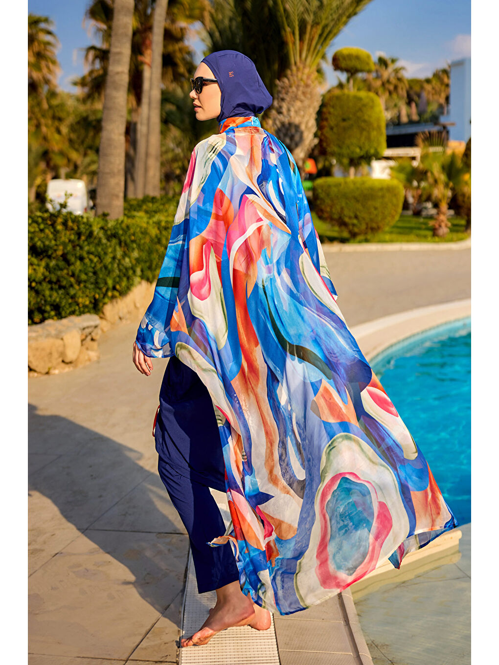 Siyah Renkli Desenli İpeksi Kimono Pareo P2508-3