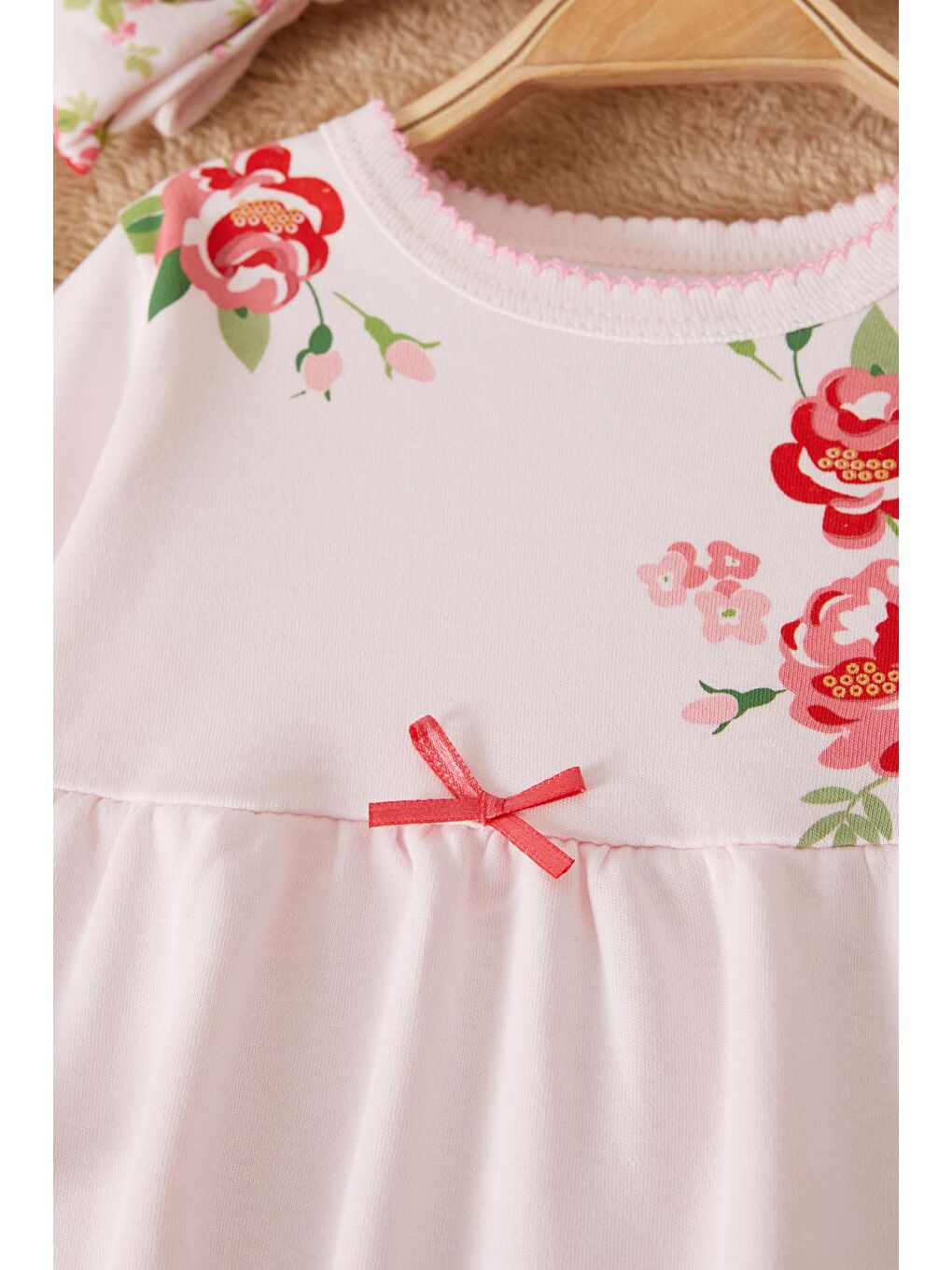 Pembe Gül Baskılı Bandanalı Kız Bebek Elbise Takımı 17501-1