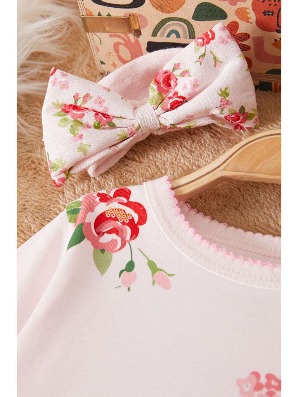 Pembe Gül Baskılı Bandanalı Kız Bebek Elbise Takımı 17501-2