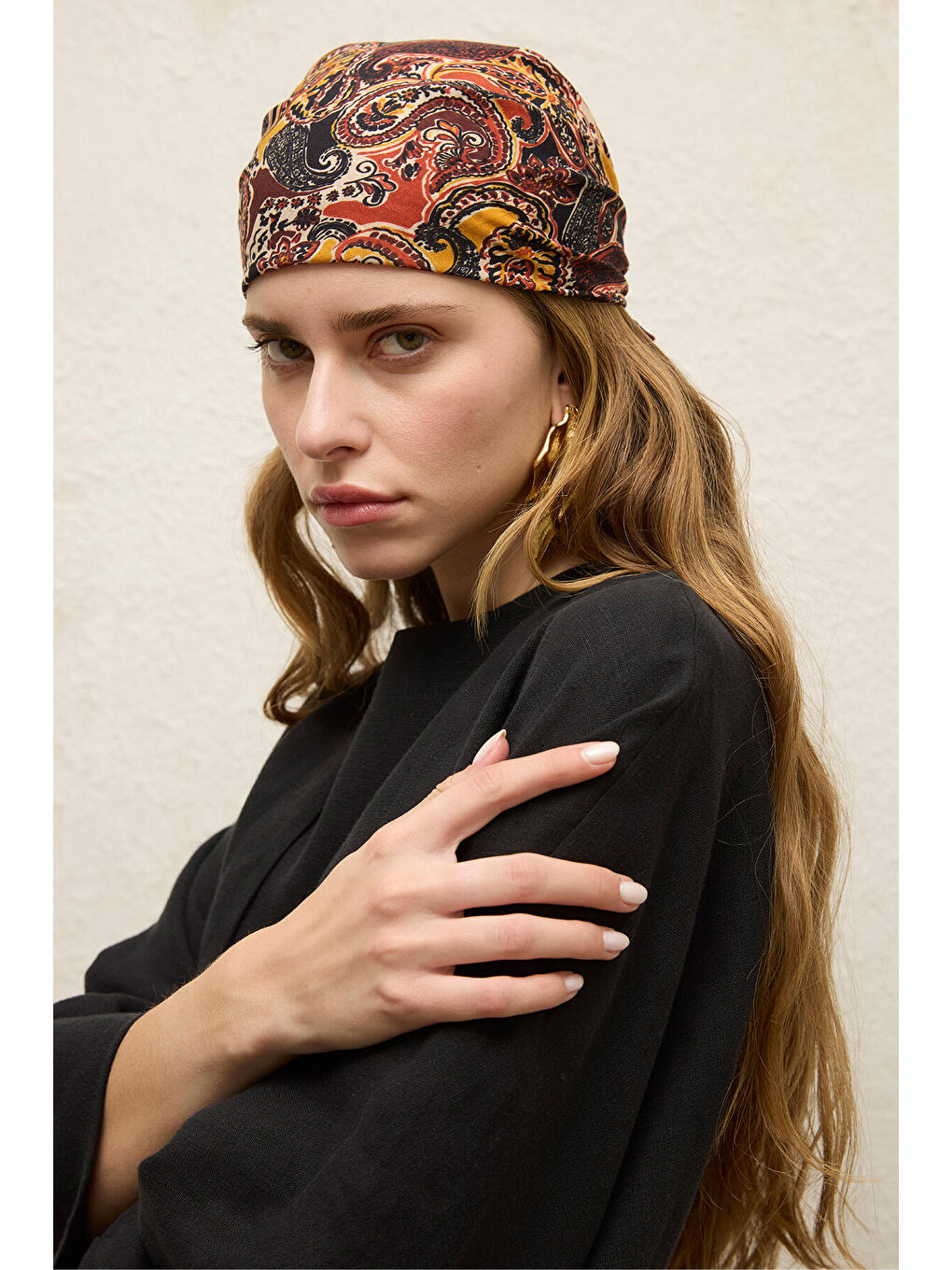 Kahverengi Desenli Pamuklu Fular Paısley-1