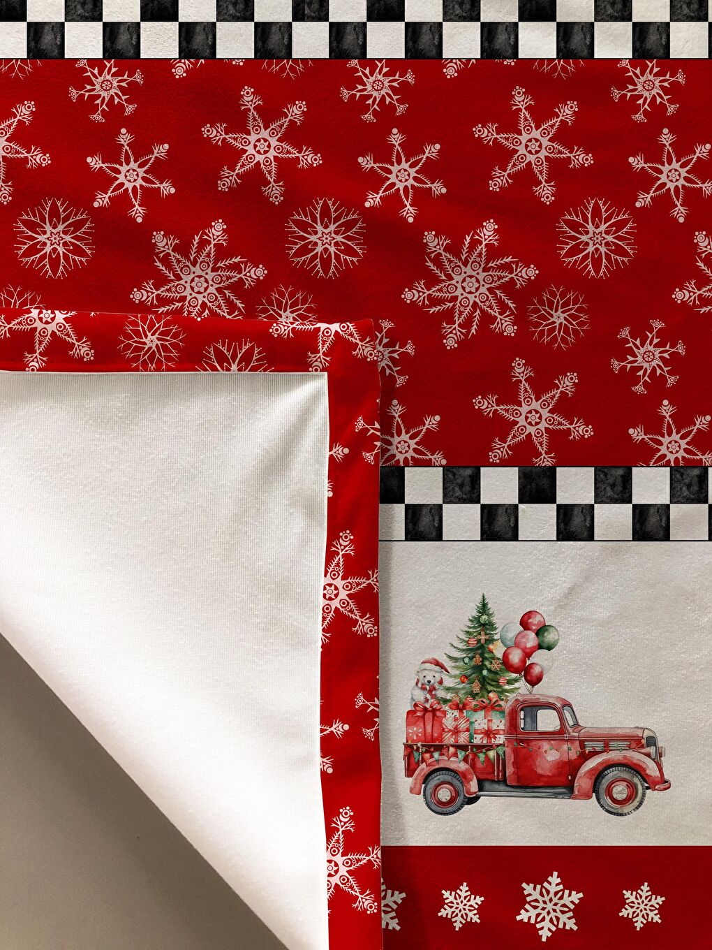 Karışık Yılbaşı Desenli Kadife Doku Masa Örtüsü-1