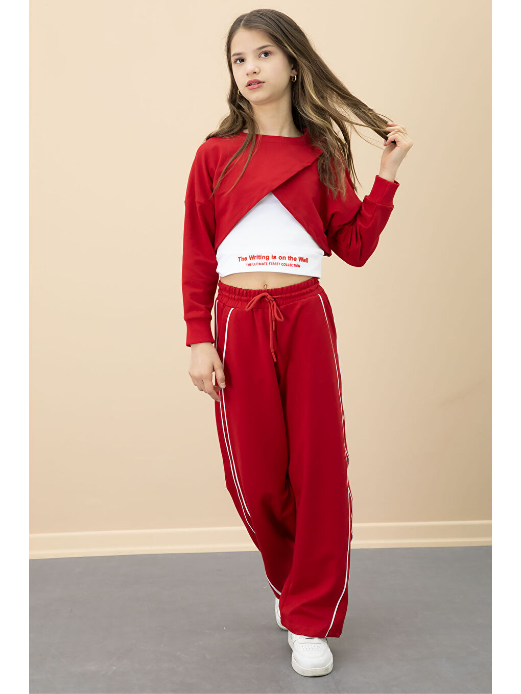 Kırmızı Şerit Detaylı Geniş Paça Croplu Kız Çocuk 3'lü Takım 20704-2