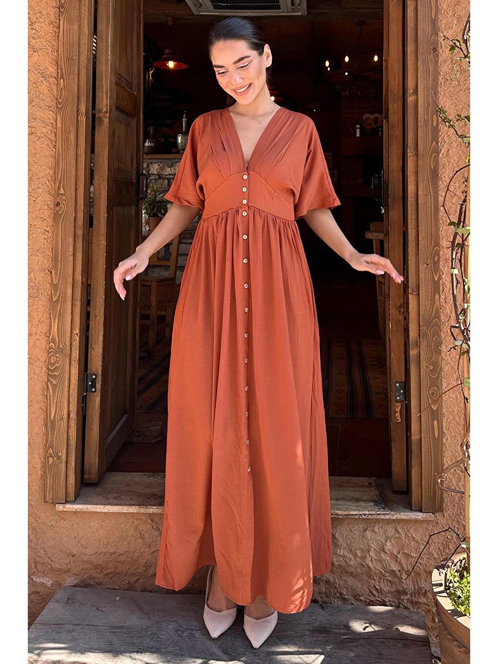 Kahverengi Kiremit V Yaka Düğmeli Elbise Mg2339-4