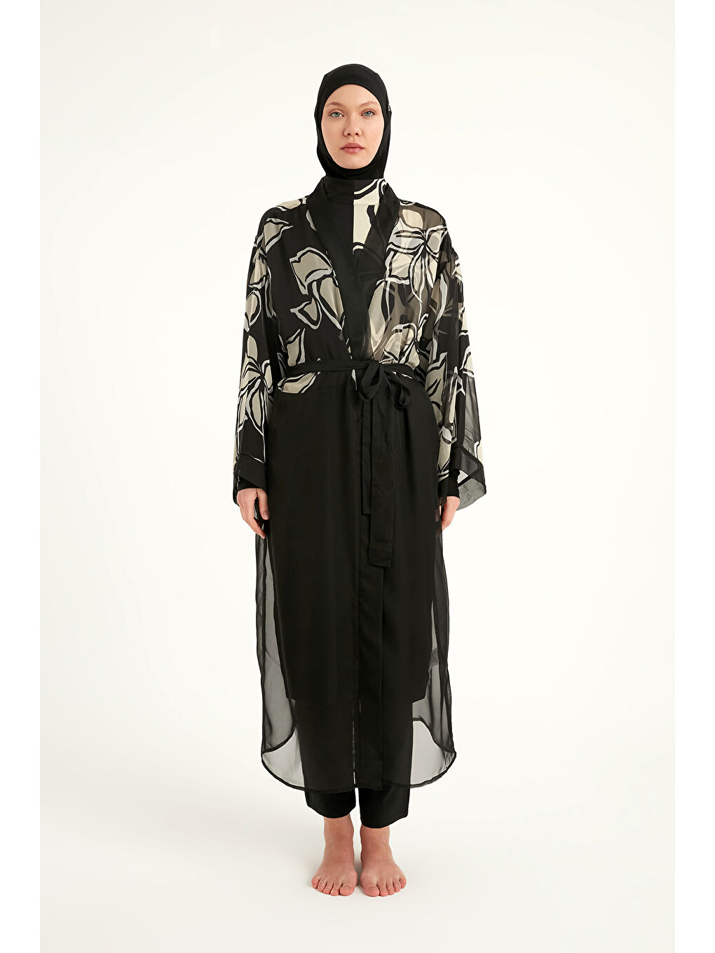 Siyah Hafif ve Tam Boy Tesettür Plaj Pareosu P2509-4