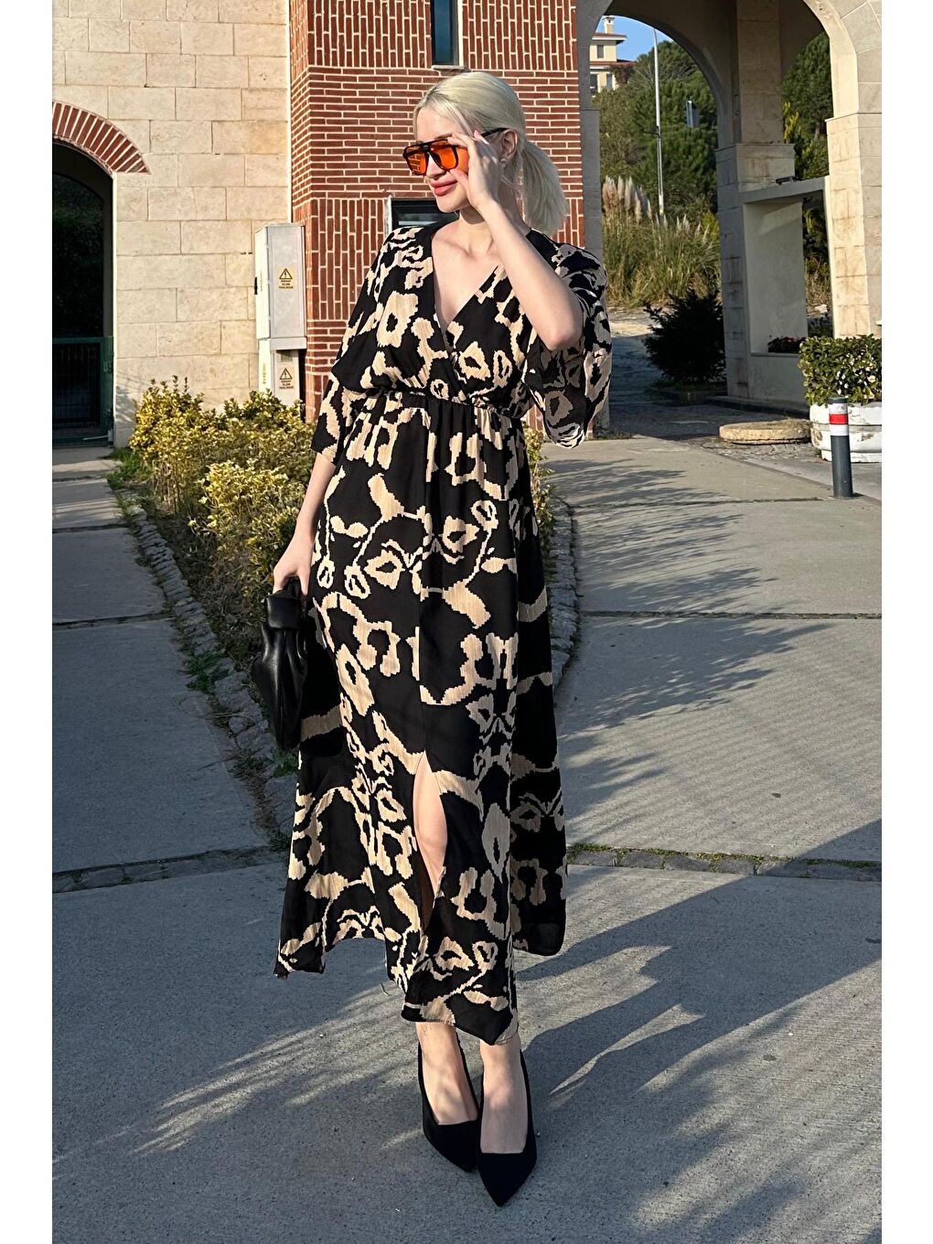 Siyah Desenli Yırtmaç Detaylı Uzun Elbise Mg2322-2