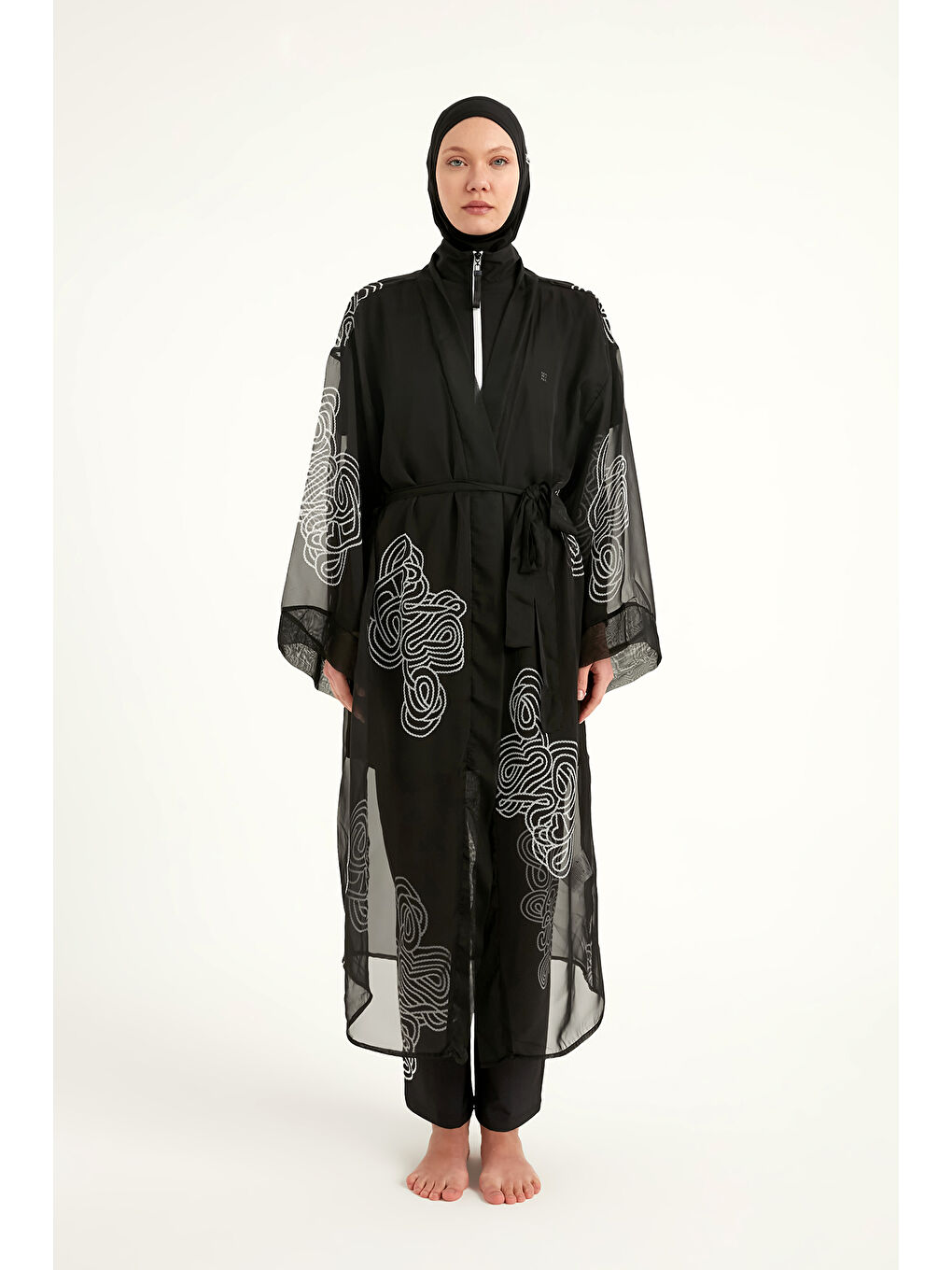 Siyah Renkli Desenli İpeksi Kimono Kaftan P2515-4