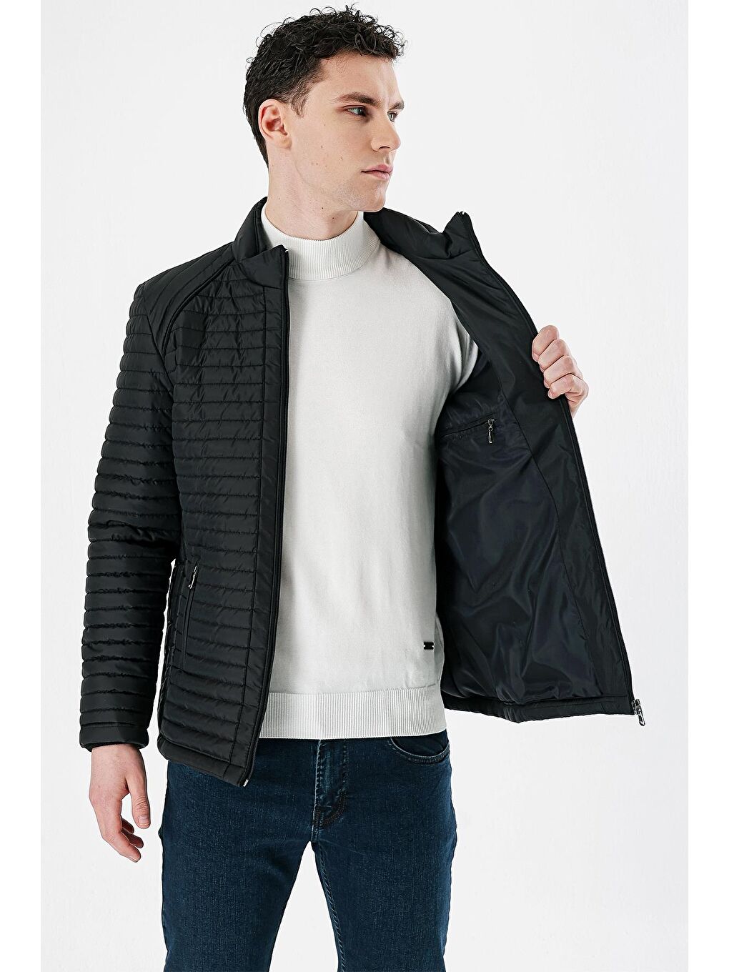 Siyah Kapitone Dolumlu Dik Yaka Astarlı Slim Fit Dar Kesim Casual Şişme Mont 1007235264-2