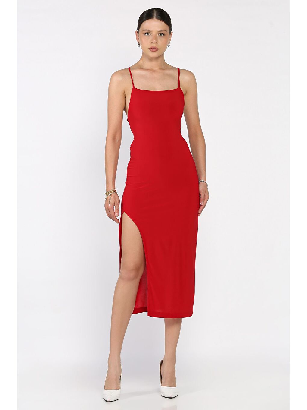 Kırmızı Sırt Dekolteli Yırtmaçlı Elbise-1