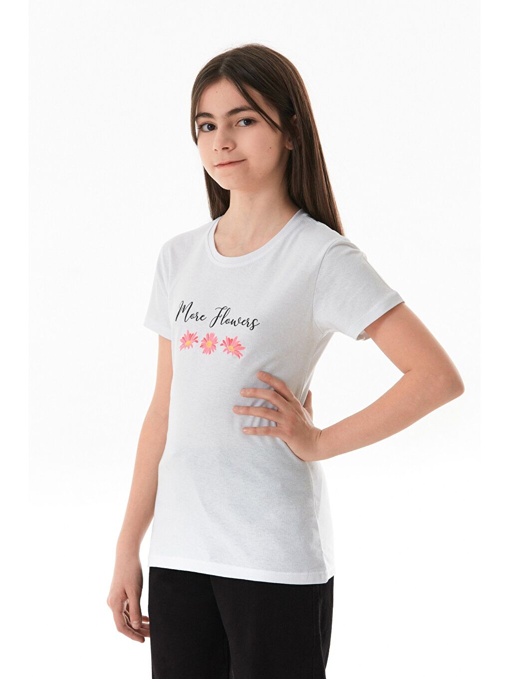 Beyaz %100 Pamuk Yazı Ve Çiçek Baskılı Bisiklet Yaka Kız Çocuk Tişört