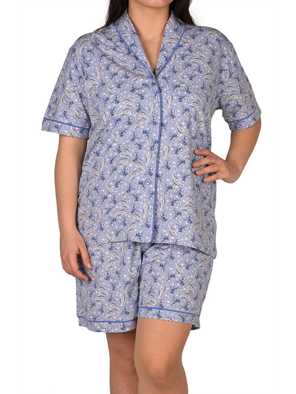 Mavi Kadın Şortlu Pijama Takımı Düğmeli Kısa Kollu Büyük Beden Cepli Likralı