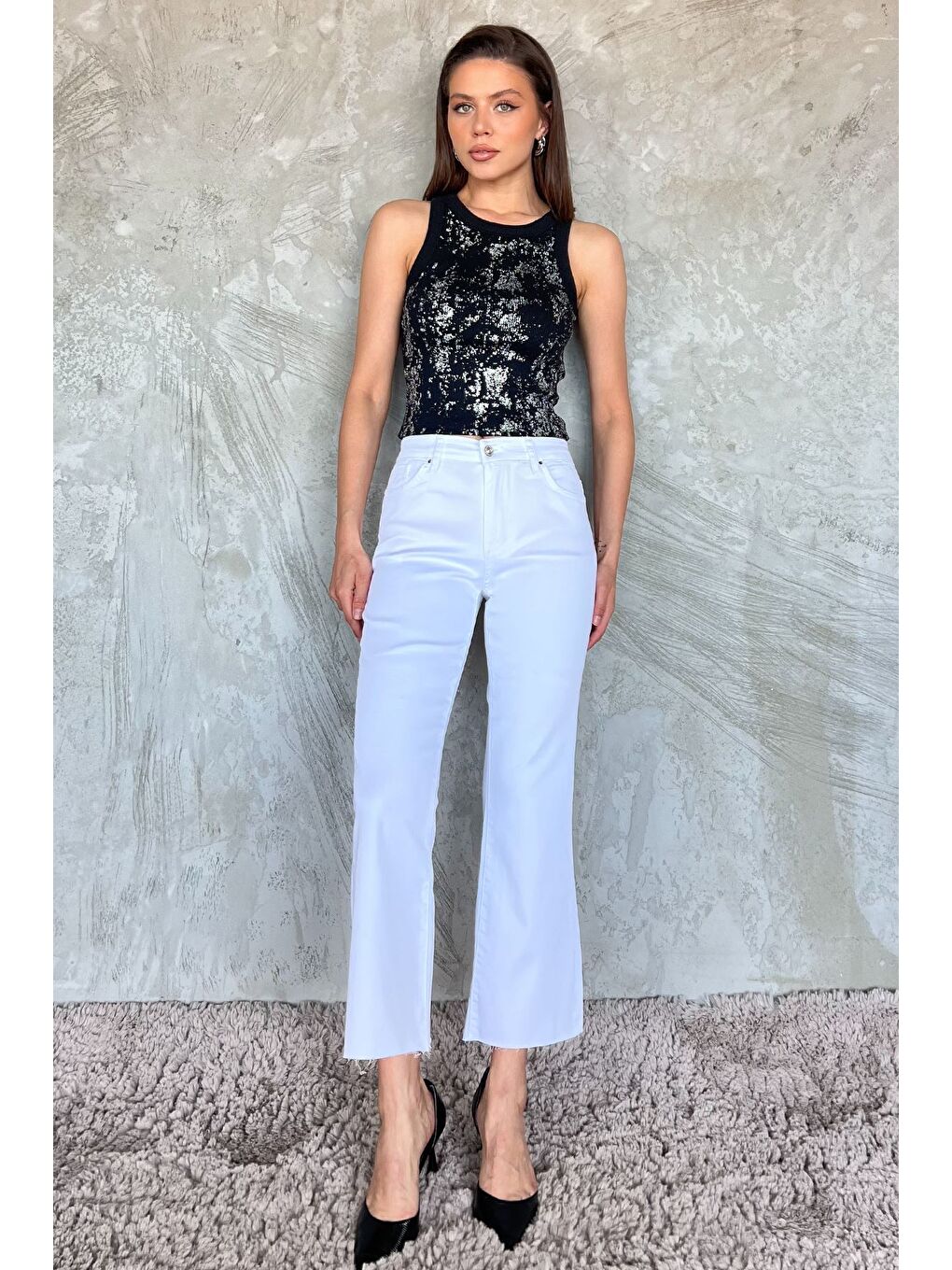 Beyaz Kesik Paça Yüksek Bel Kadın Jean Jean Pantolon-1
