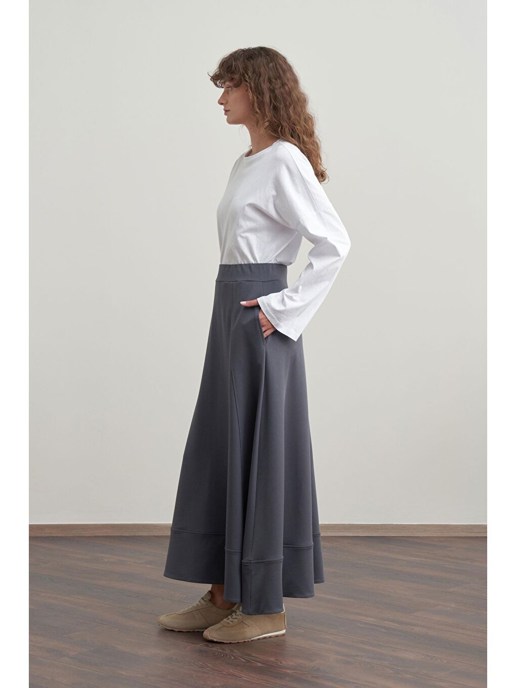 Antrasit-Pamuklu Etek Ucu Bantlı Çan Etek-1