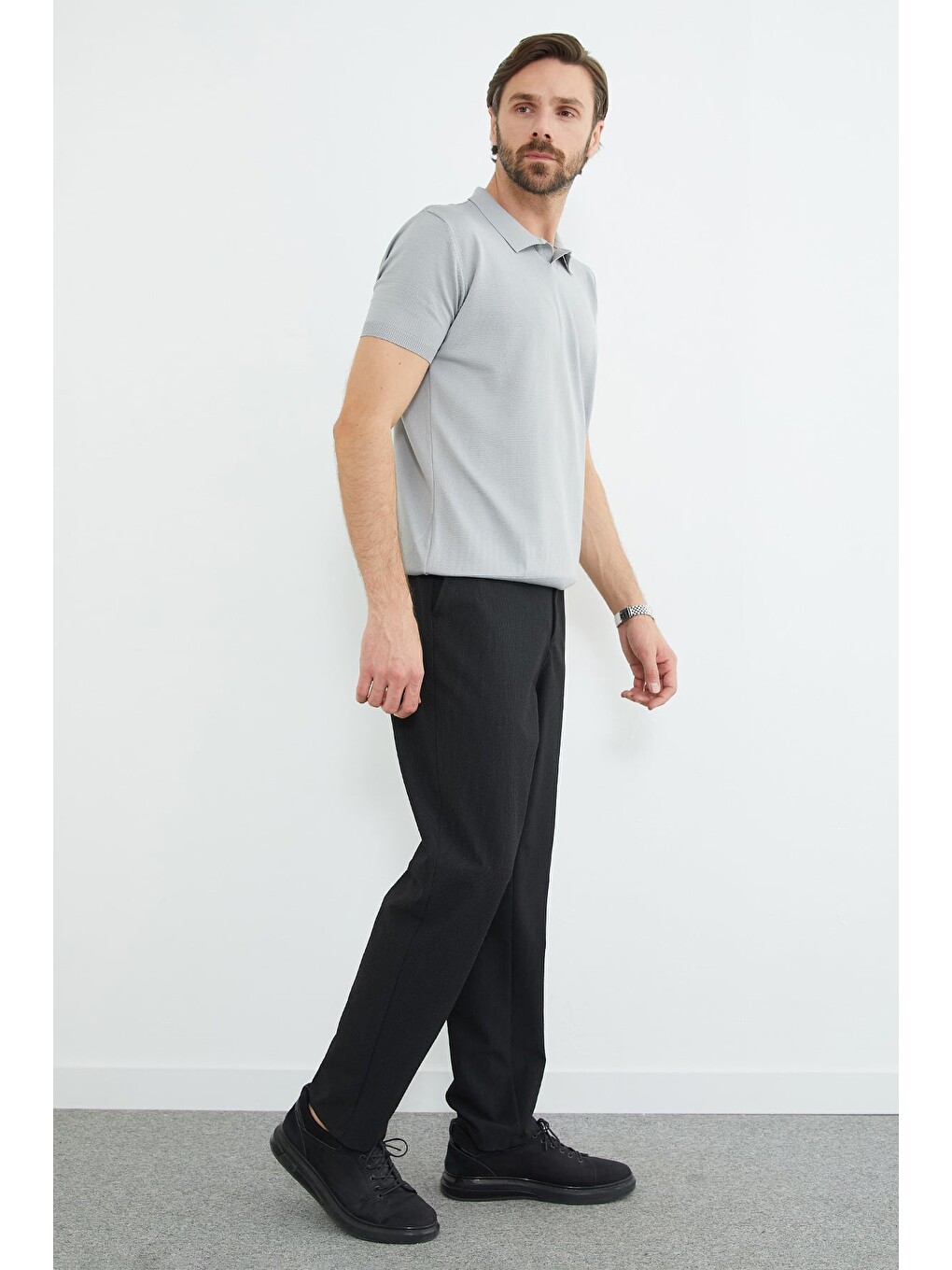 Siyah Çizgili Düğmeli Jogger Pantolon-1