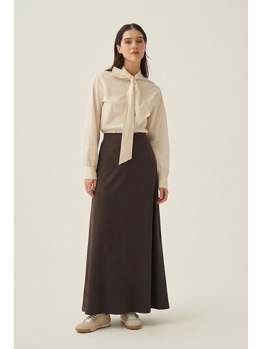 Kahverengi Acı Kahve-Yumuşak Dokulu Çan Etek